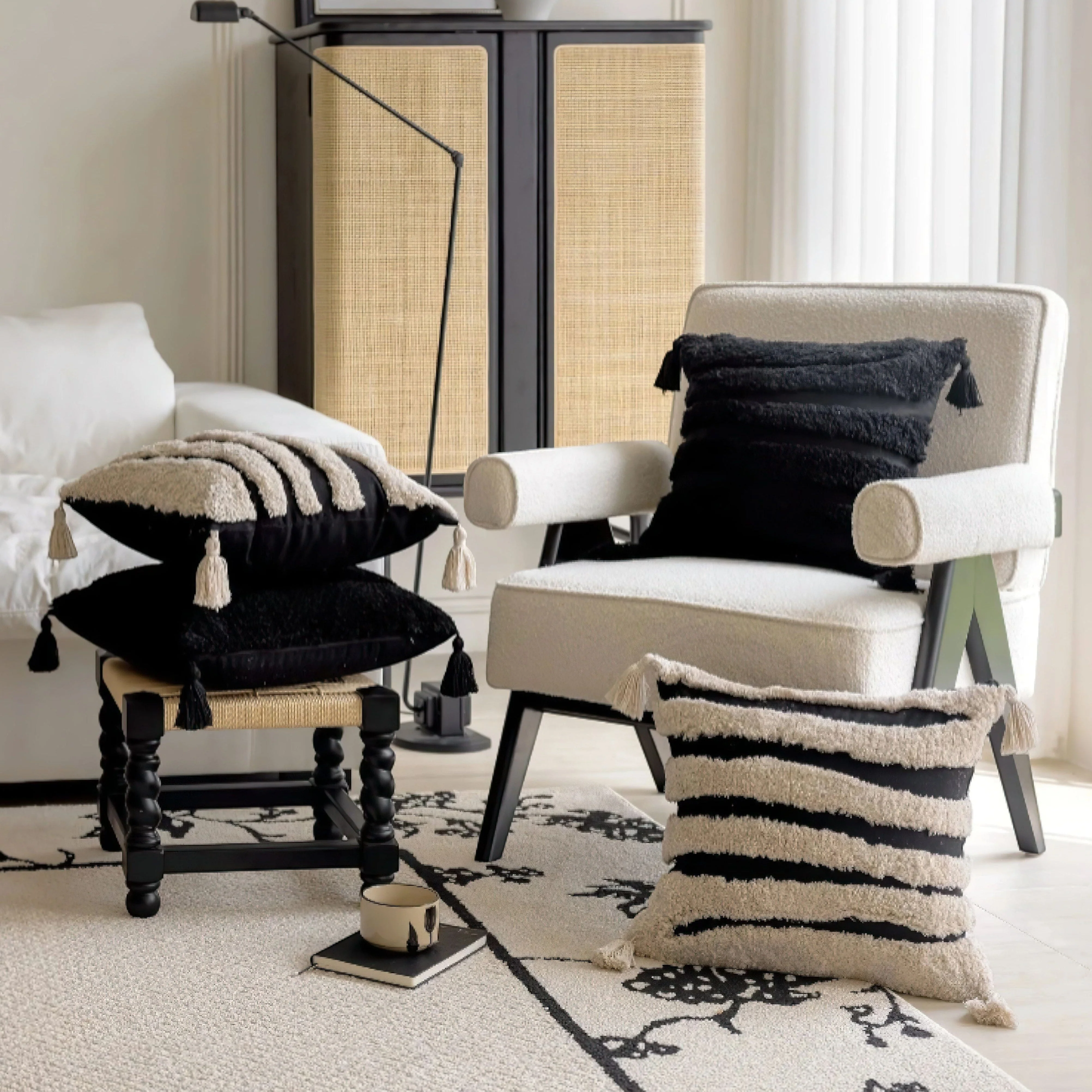 Liliane Cushion Cover - Image 4