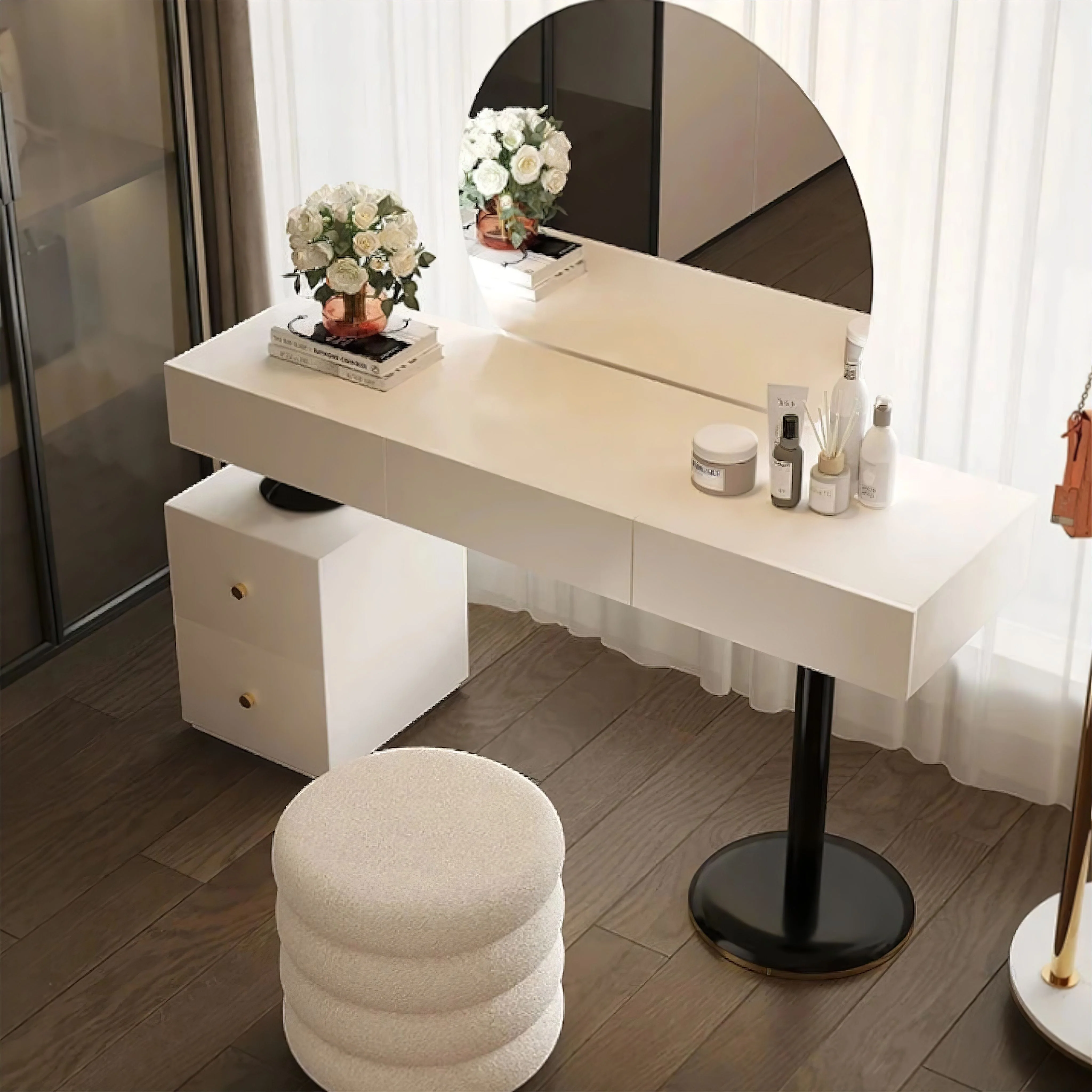 Claude Dressing Table - Image 6