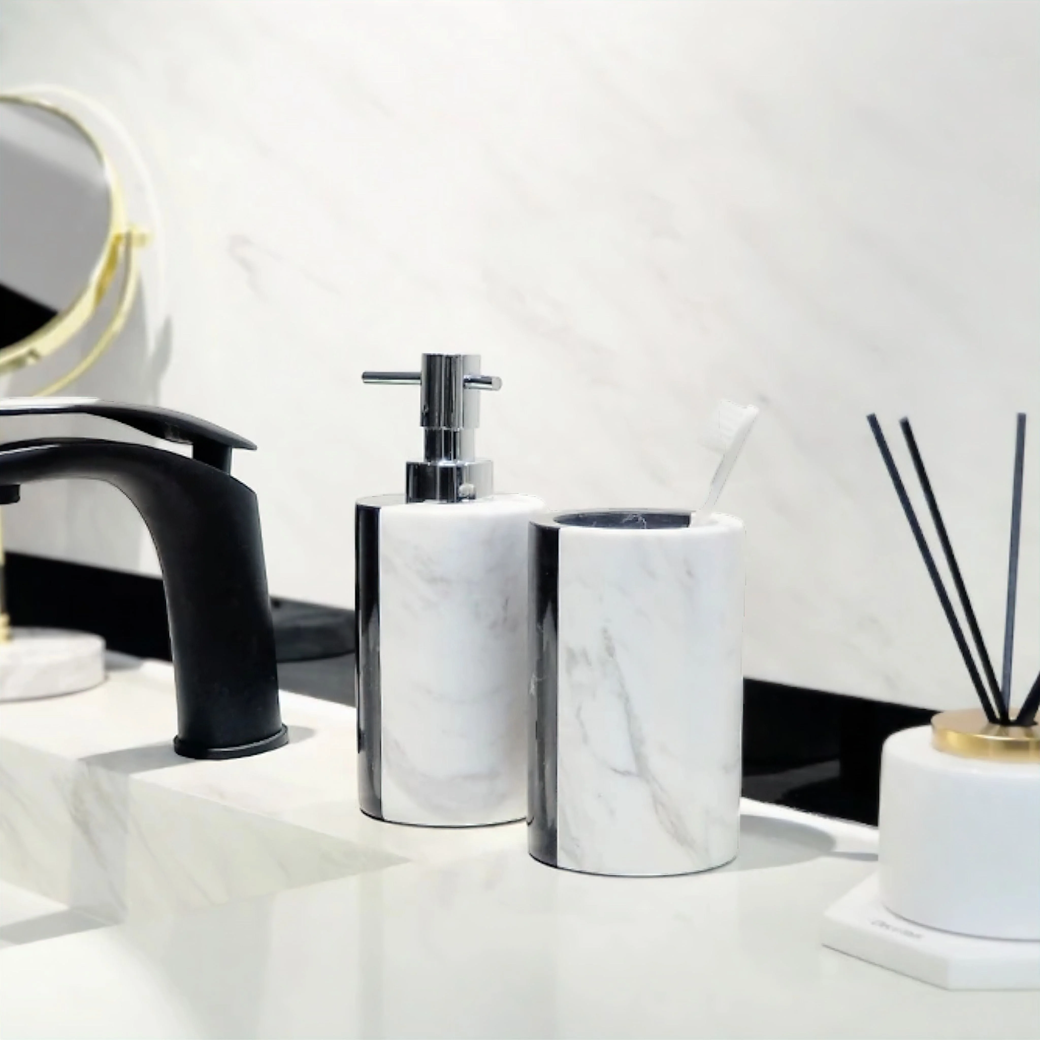 Fiorella Bathroom Accessories Collection