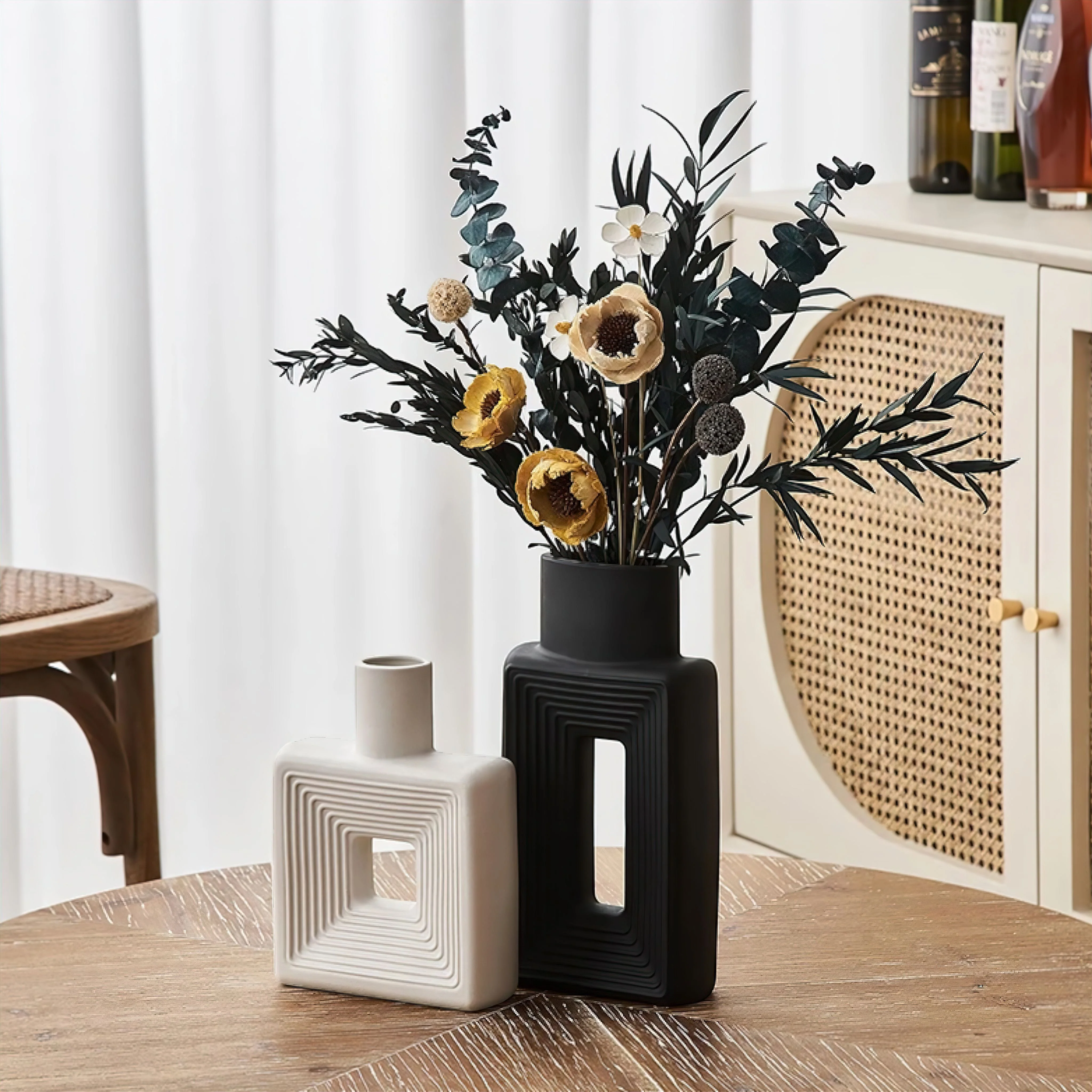 Chiara Vase - Image 2