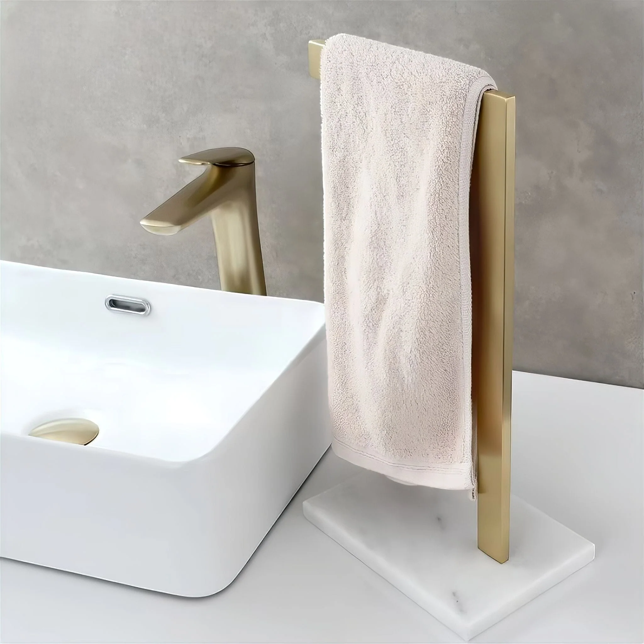 Giovanni Towel Holder - Image 5