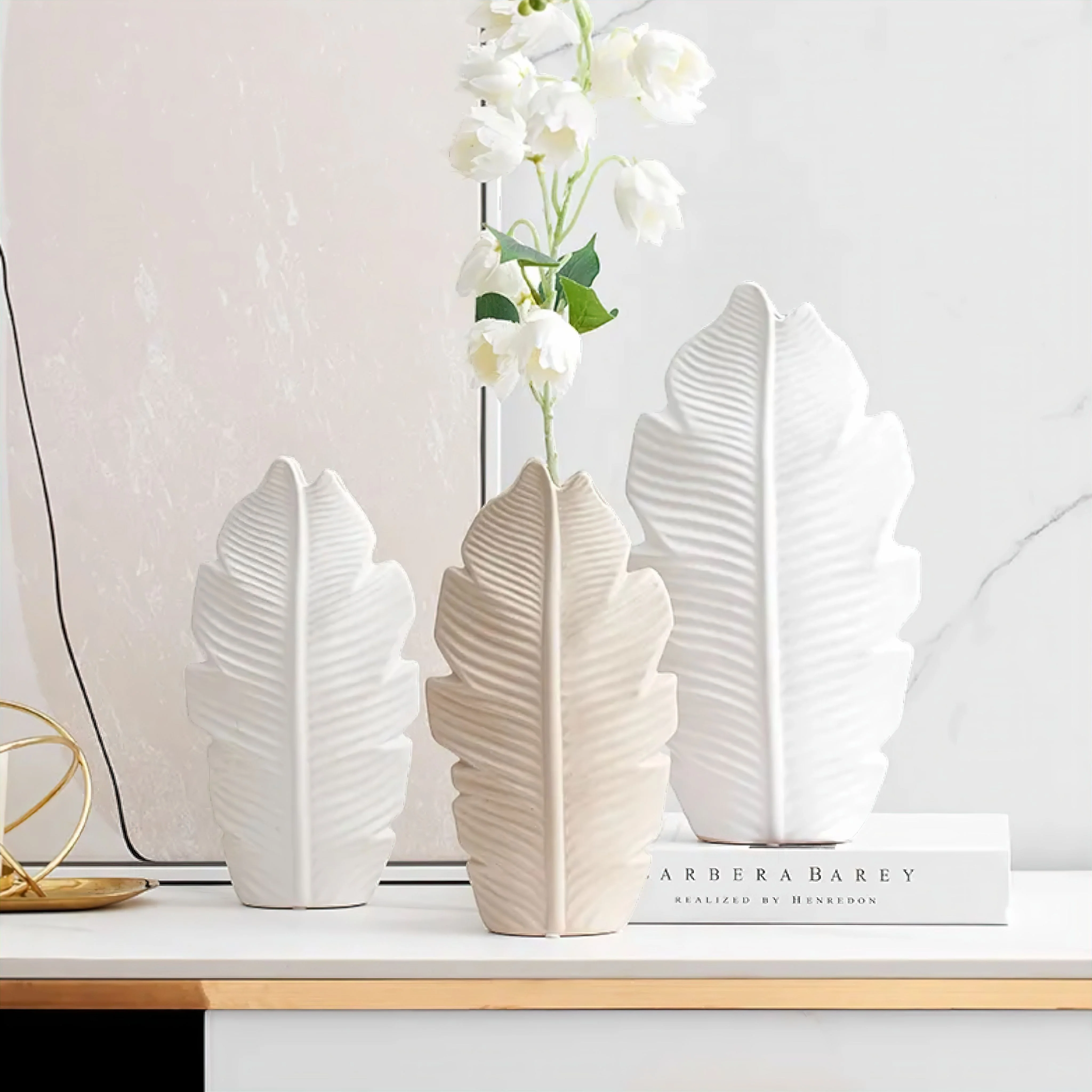 Alessia Vase - Image 3