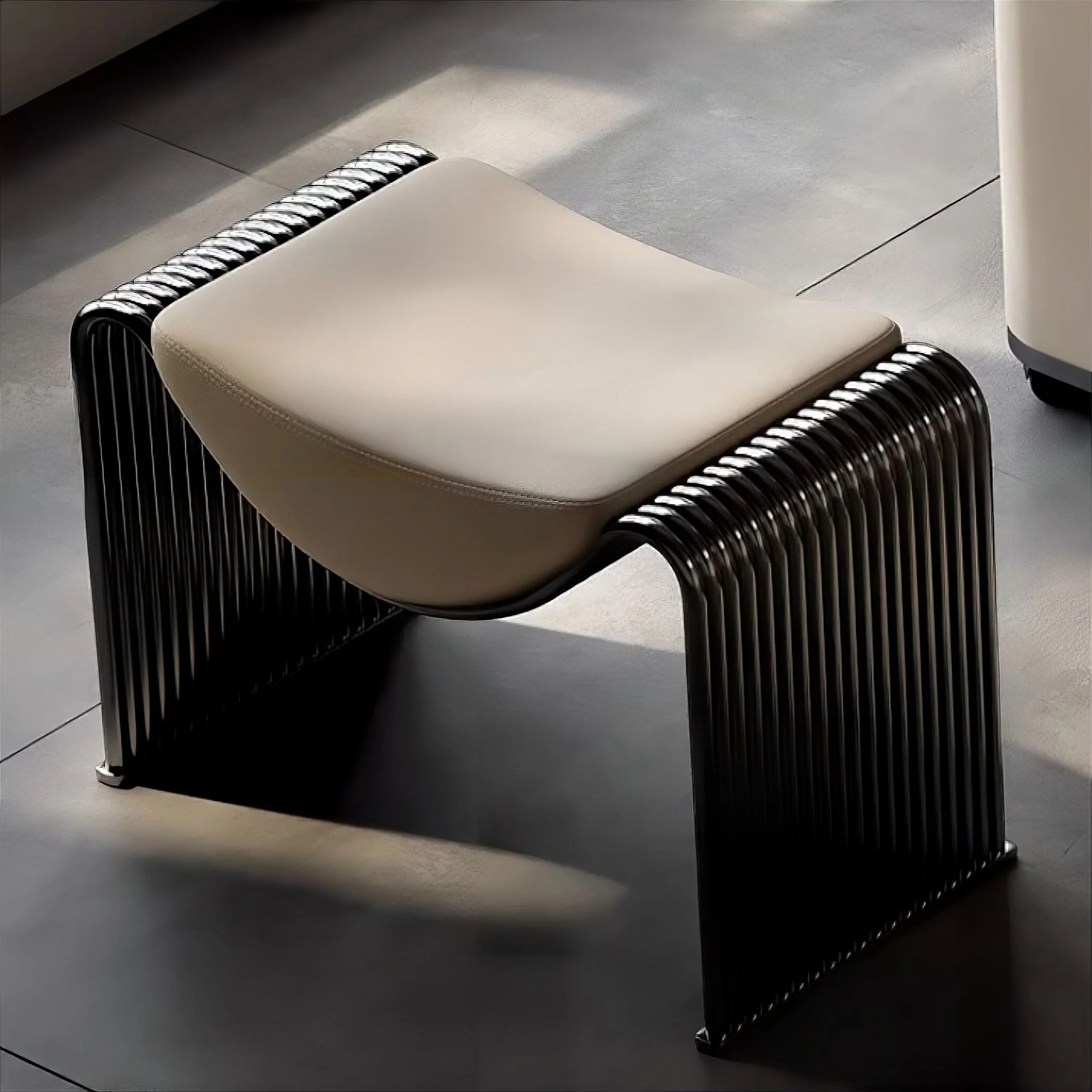 Jean Stool - Image 4