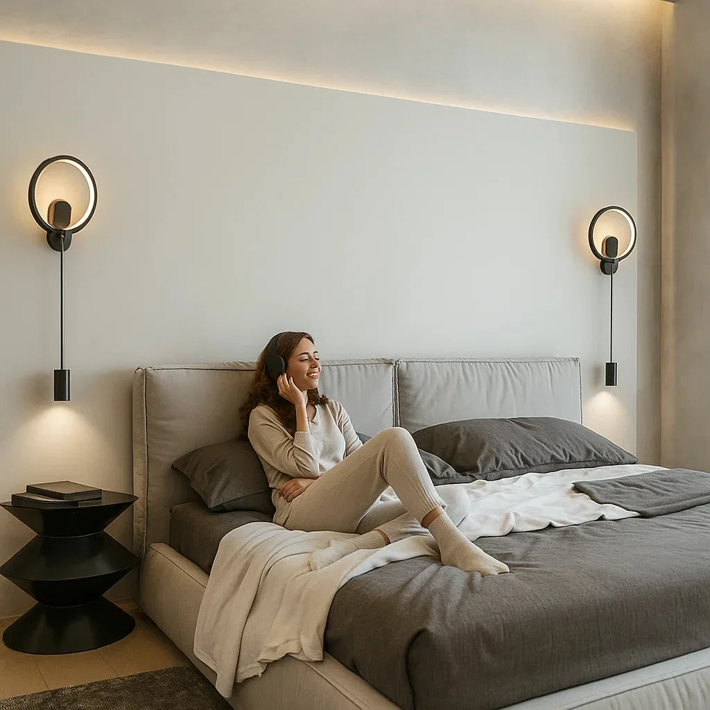 Fiorella Wall Light - Image 2
