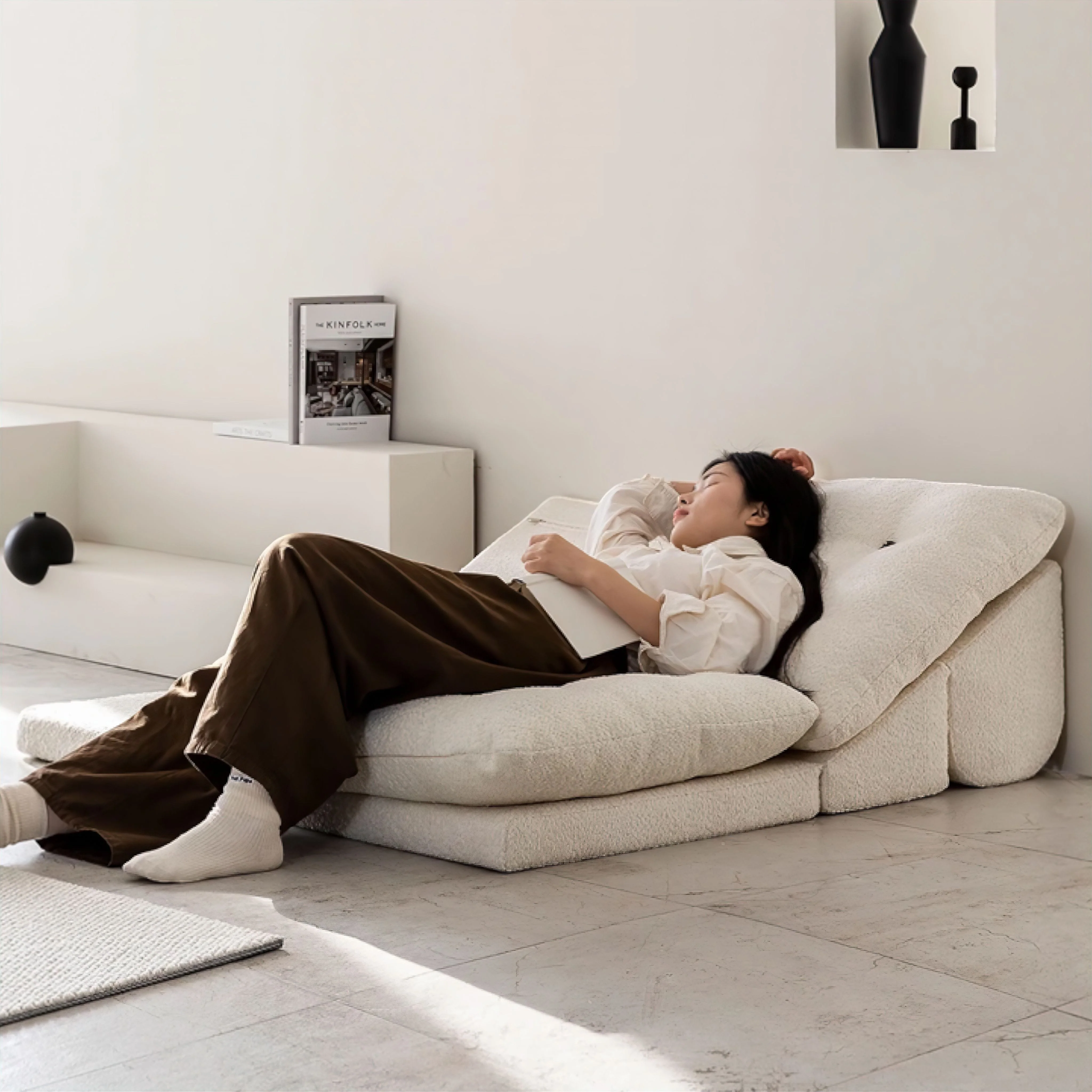 Manon Low Lounger Sofa - Image 4