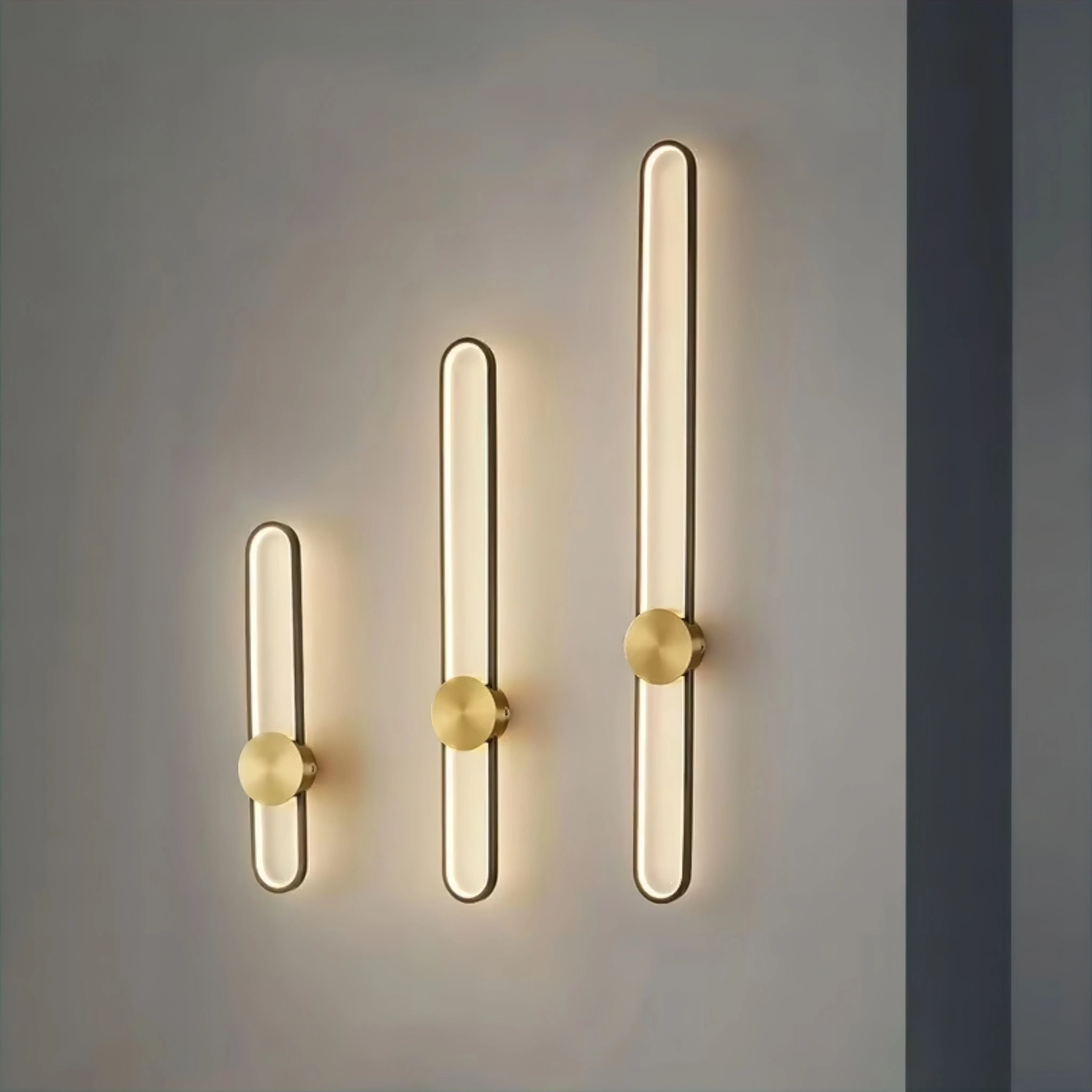 Lucrezia Wall Light - Image 3