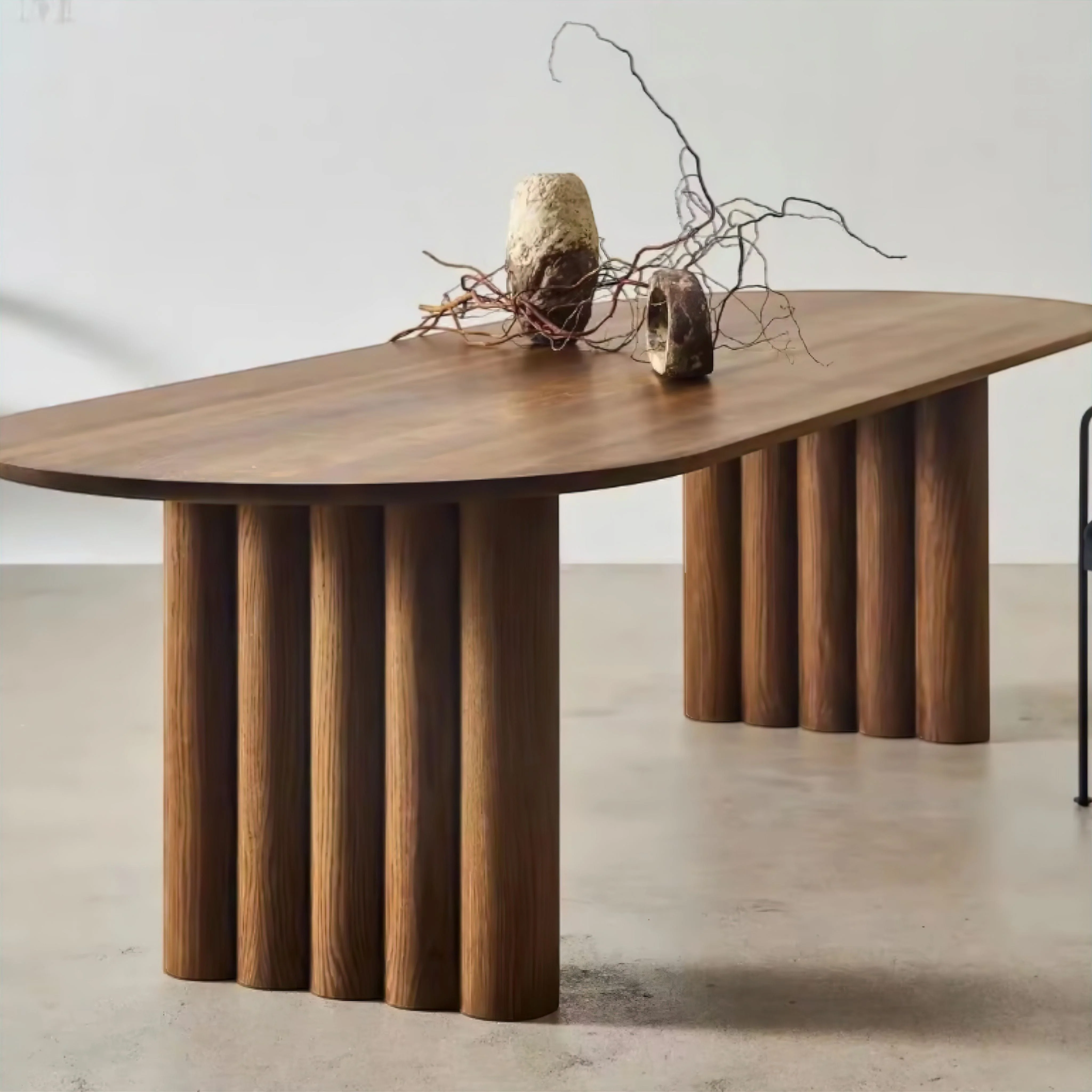 Pascal Oak Dining Table - Image 4