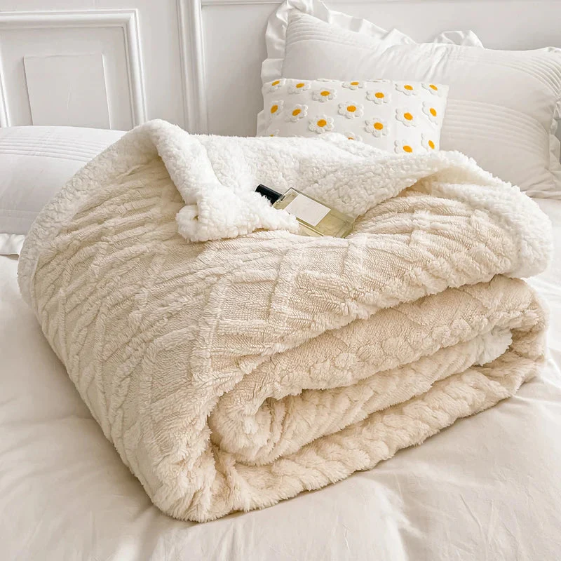 Davide Plaid Blanket - Image 3
