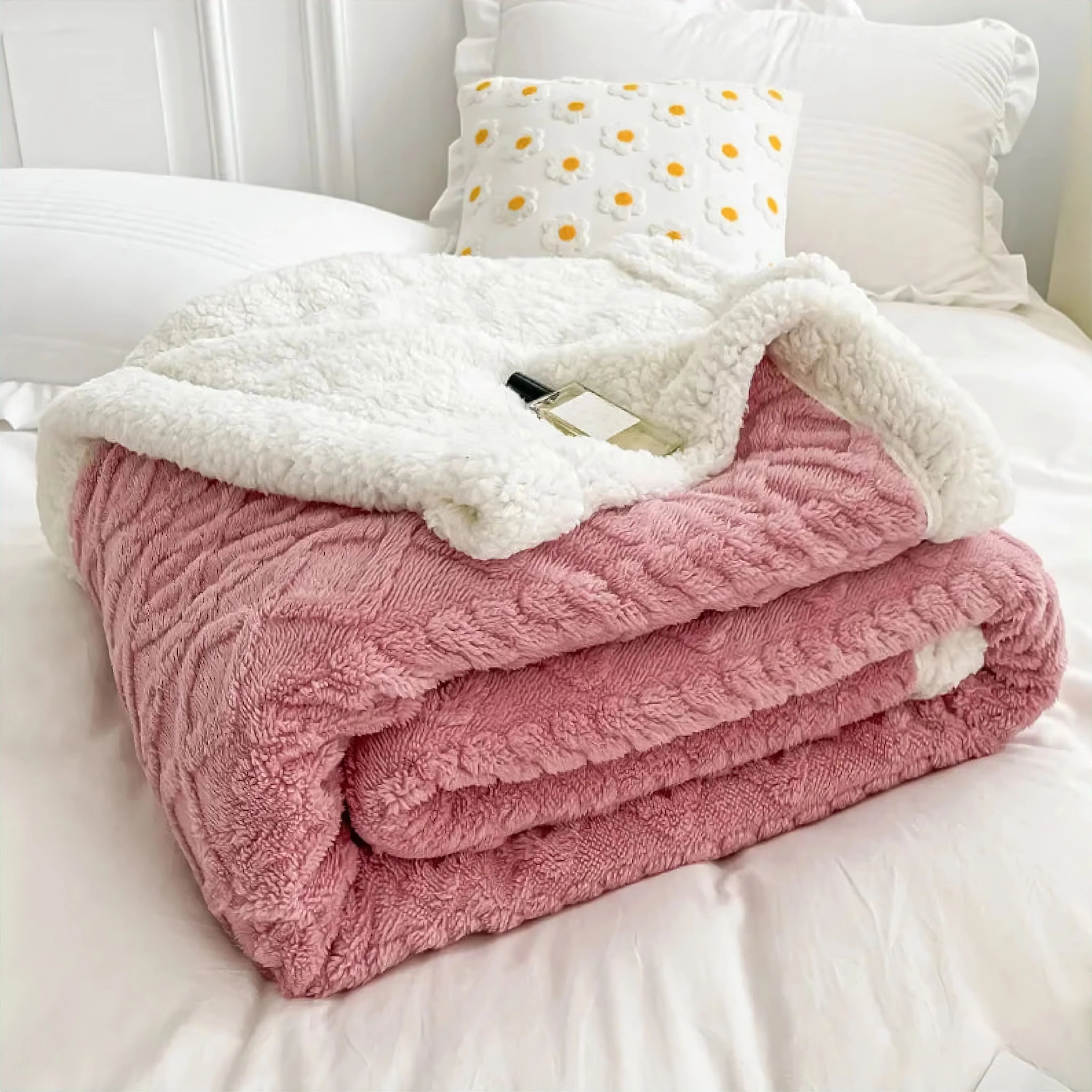 Davide Plaid Blanket - Image 9