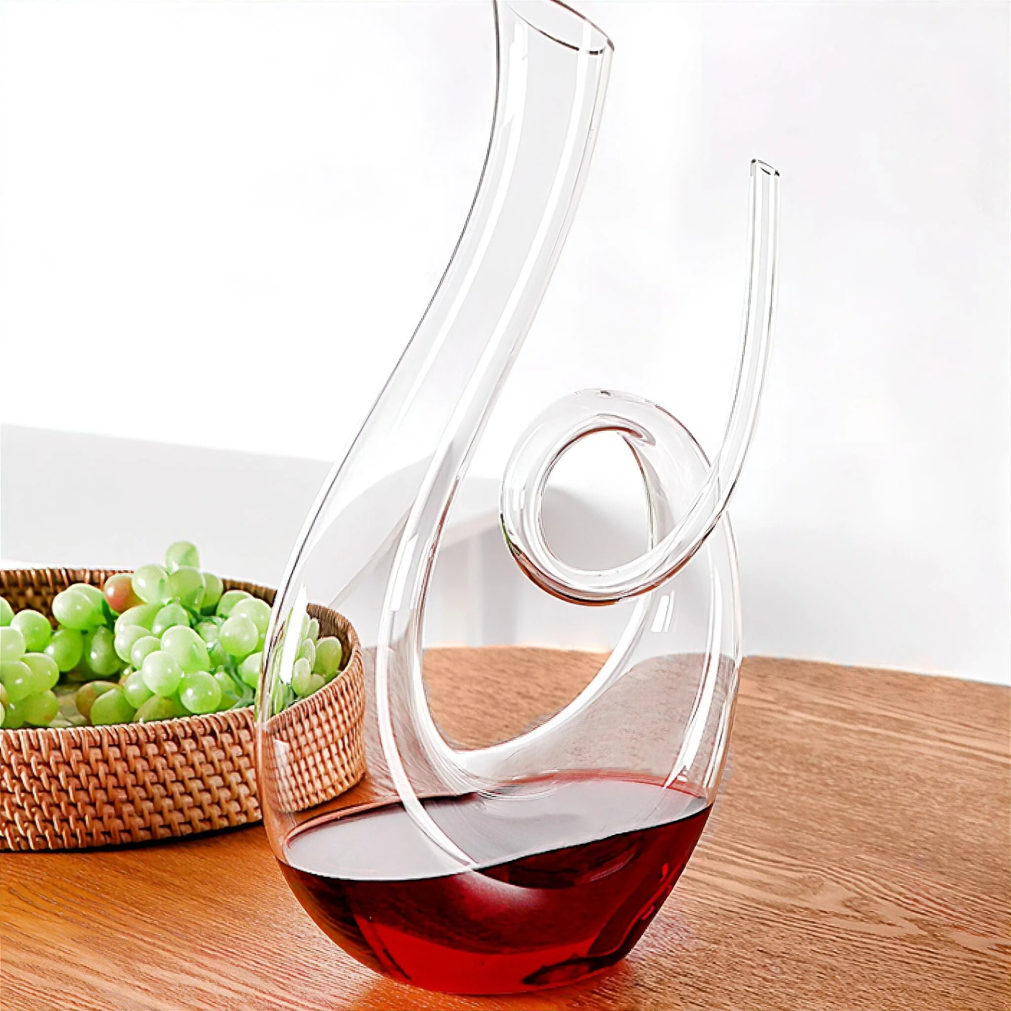 Red Swan Wine Decanter - Image 3