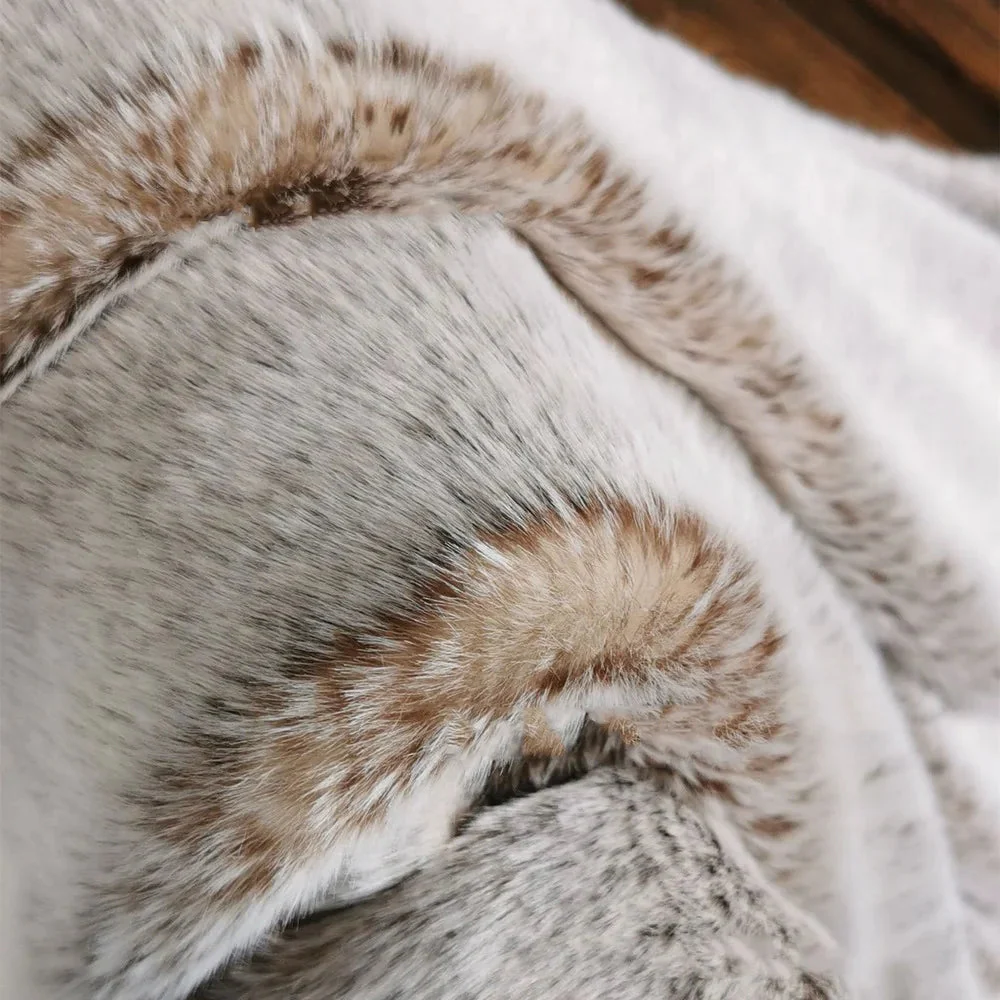 Sabrina Fur Blanket - Image 3