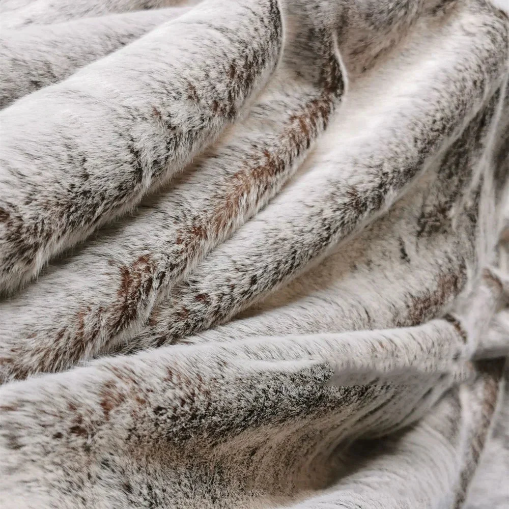 Sabrina Fur Blanket - Image 4
