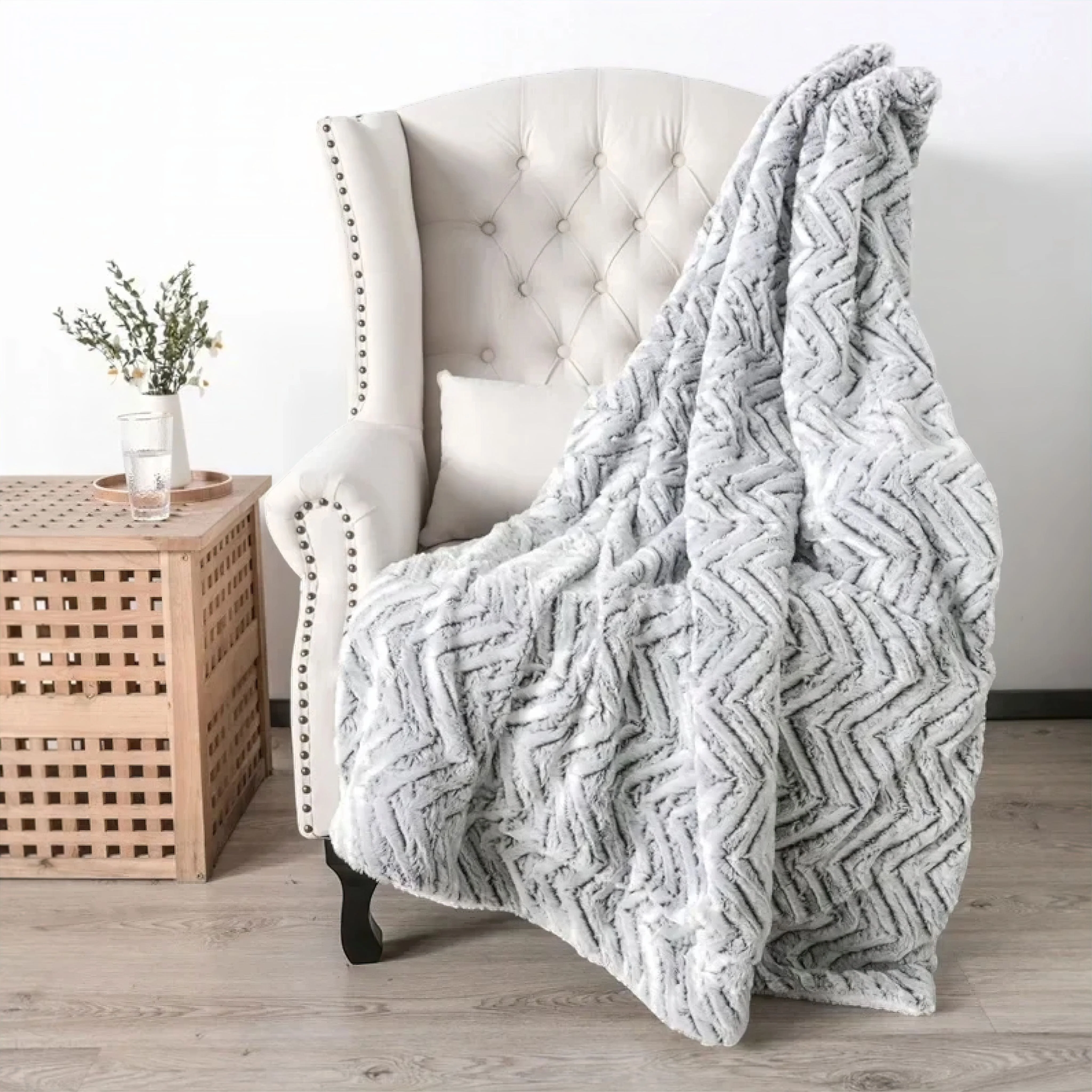 Charles Fur Blanket Collection - Image 2