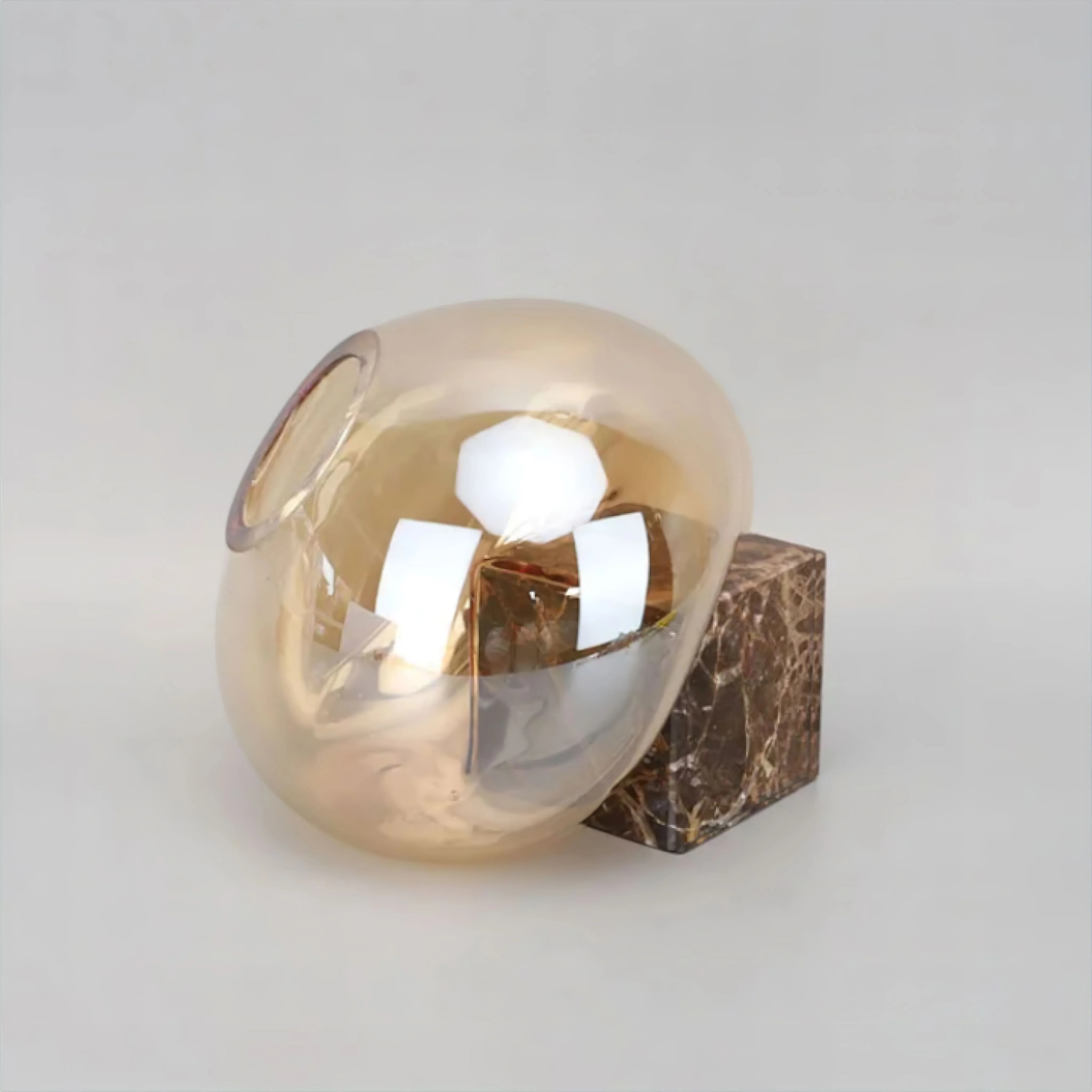 Sofia Marble Vase - Image 3