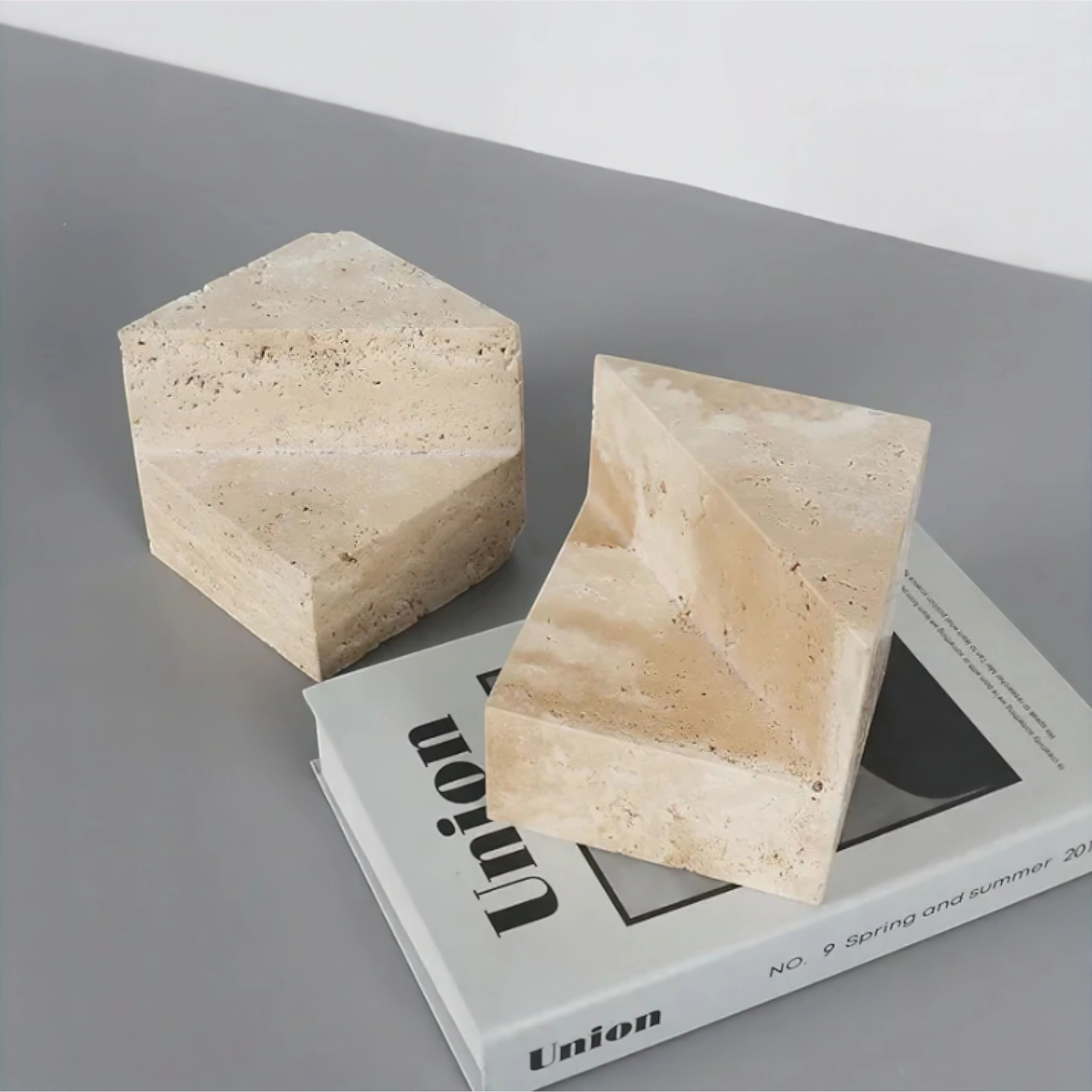 Enzo Travertine Bookends Set - Image 4